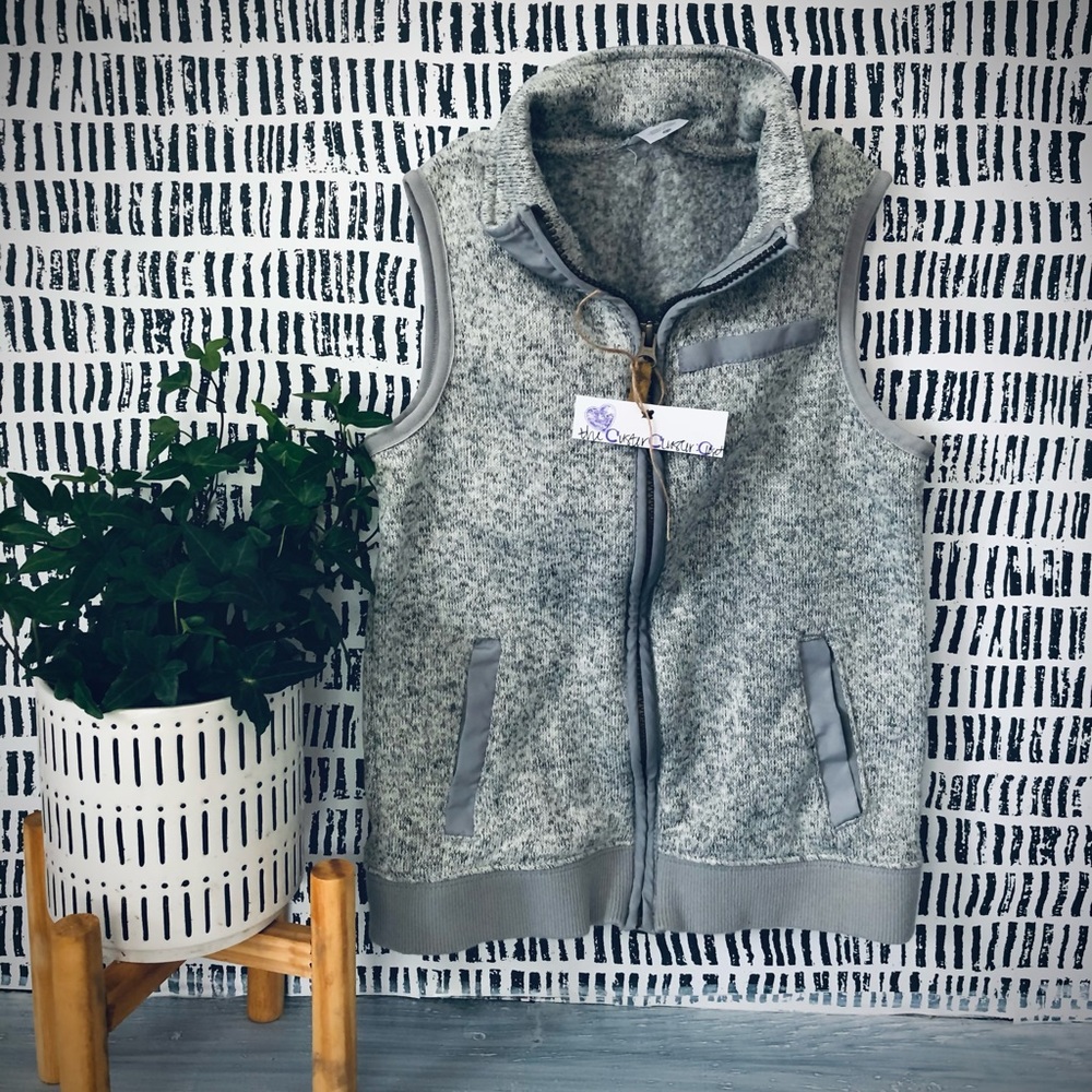 BOGO ❄️ boy sweater vest ❄️